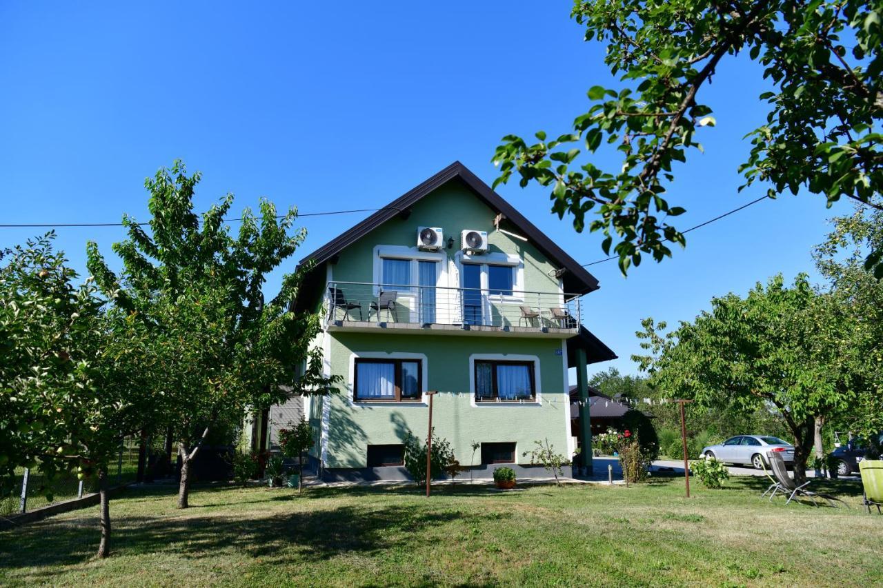 Guest House Jagoda Rakovica Eksteriør bilde