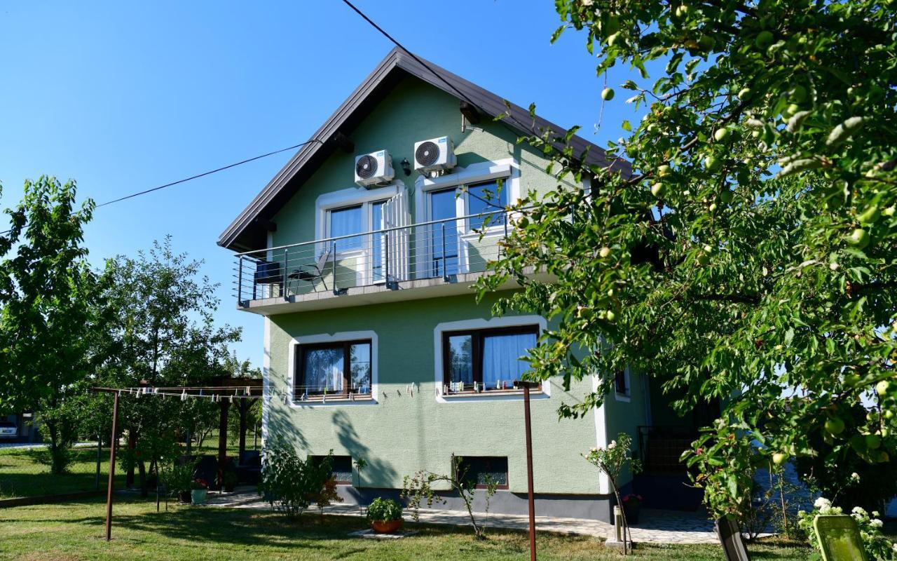 Guest House Jagoda Rakovica Eksteriør bilde
