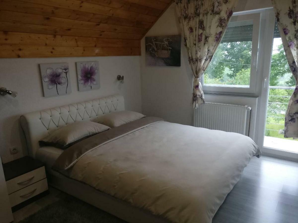 Guest House Jagoda Rakovica Eksteriør bilde