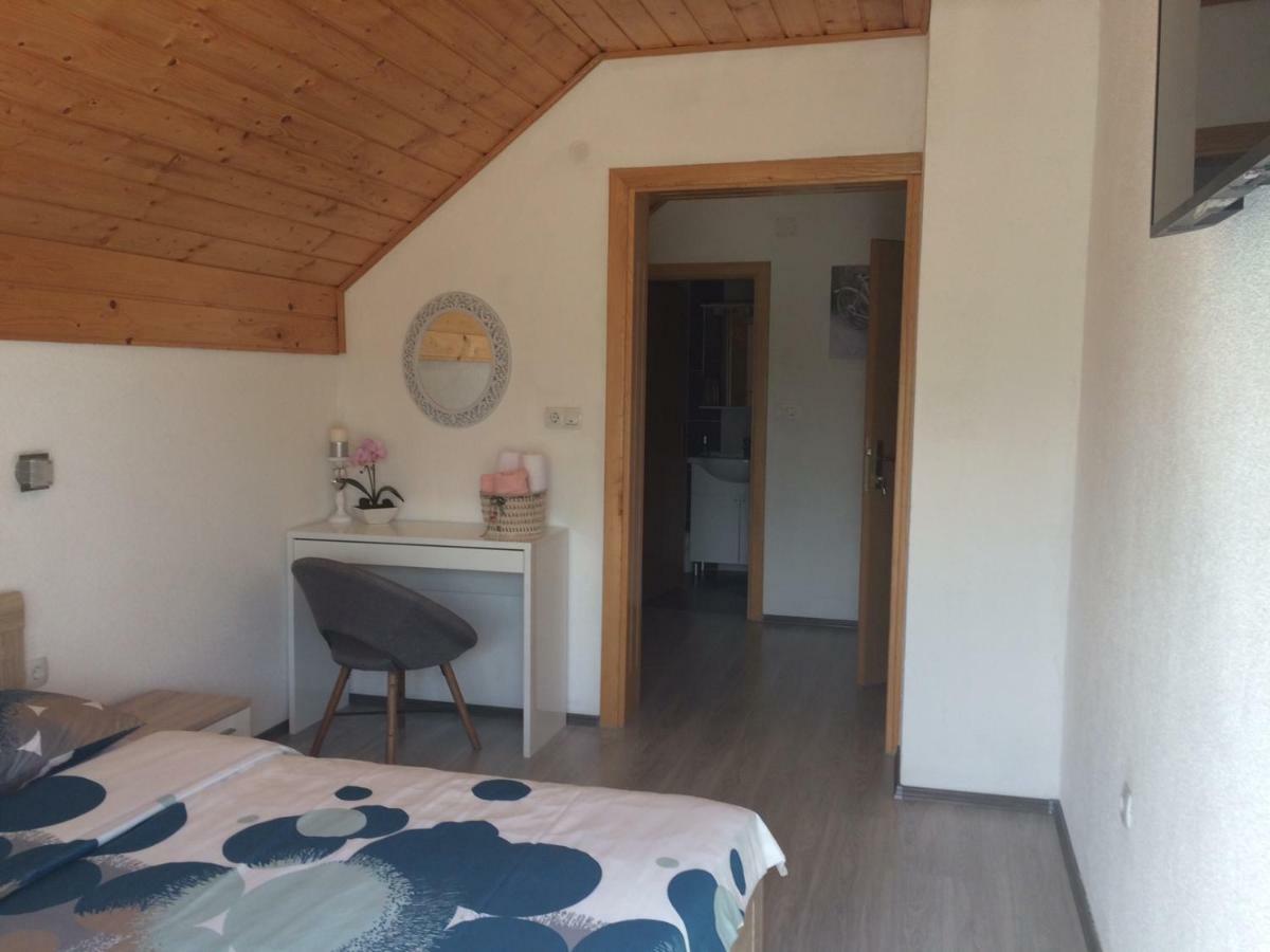 Guest House Jagoda Rakovica Eksteriør bilde